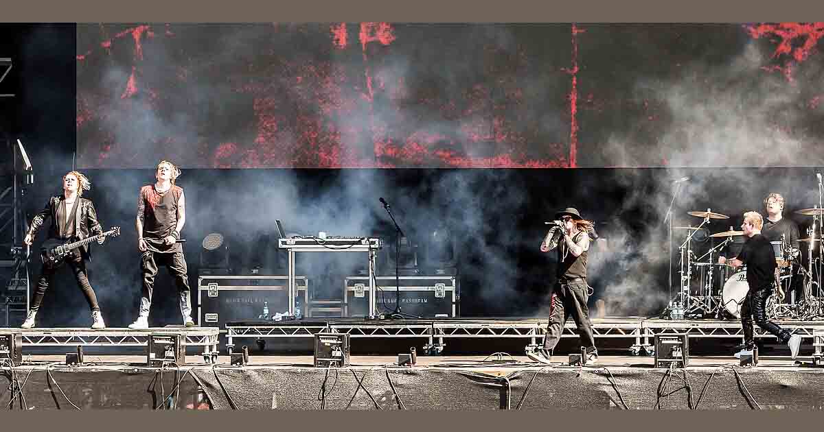 Blind Channel Live in concert GSurkH