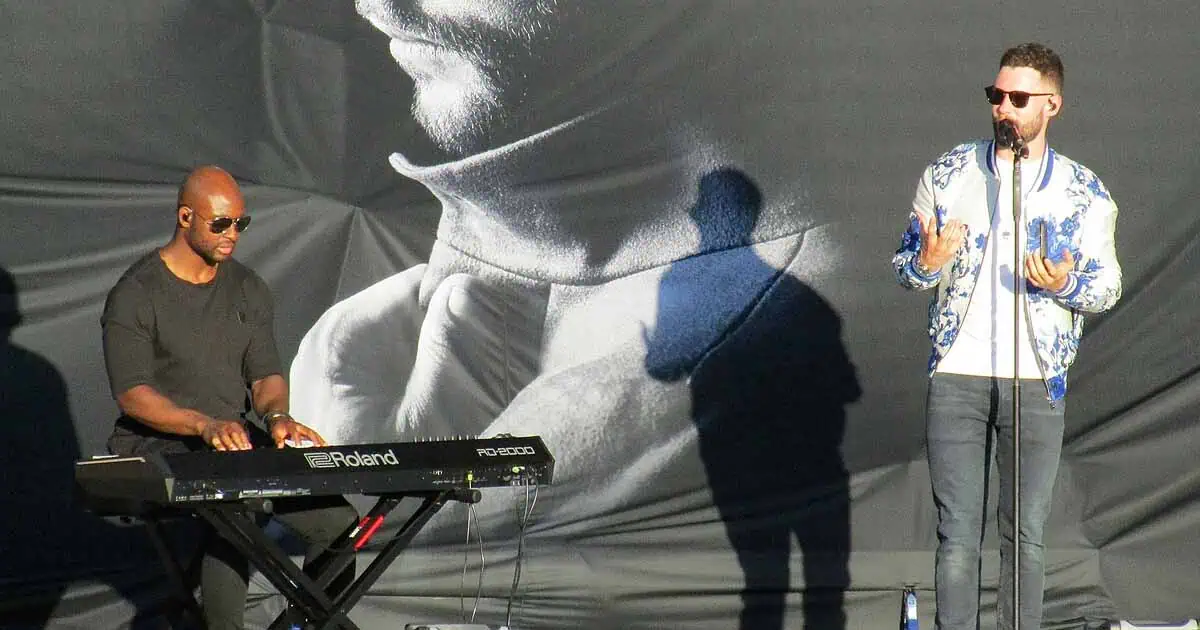 Calum Scott Live in concert