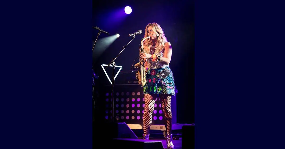 Candy Dulfer Live in concert 1 AmOv6N