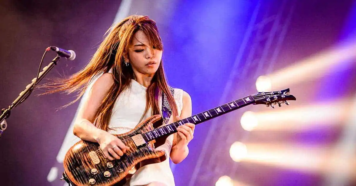 Lovebites Live in concert OGrJ3s