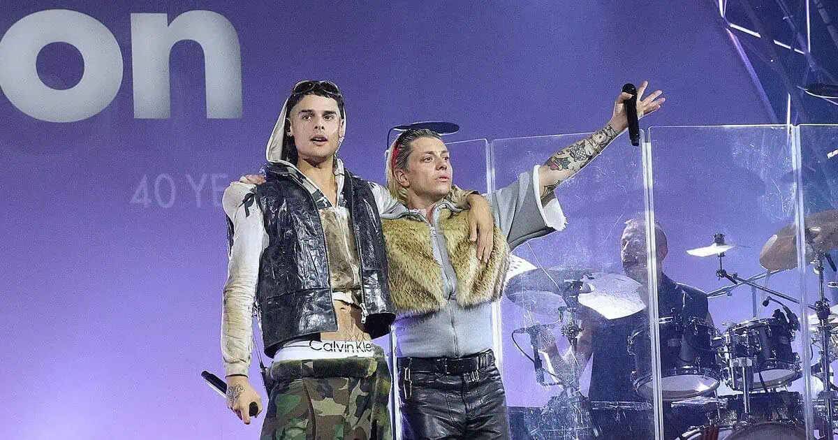 ca7riel & paco amoroso live in concert