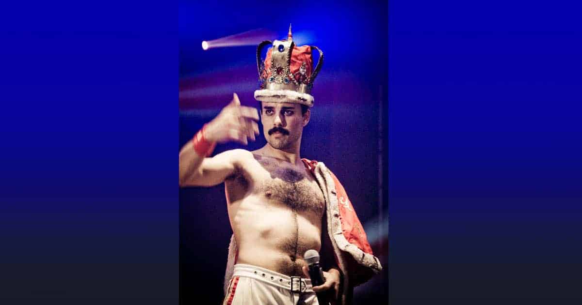 god save the queen BjdTyF